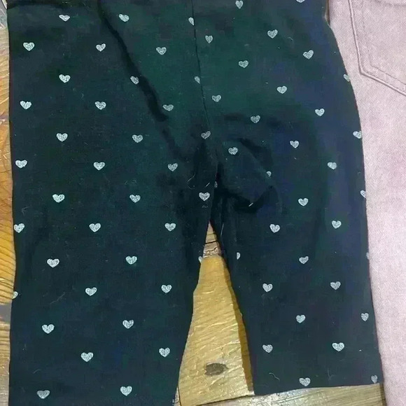 Toddler Girl 2T bundle Shorts, Pants, and skirts size 2T - Picture 9 of 10